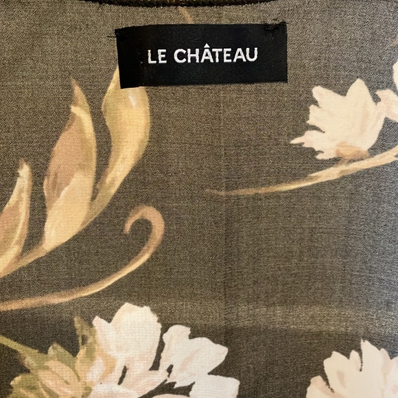 Le Château Black Floral Cover Up - Picture 3 of 8